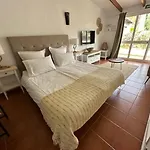 巴努斯旅馆 公寓 *